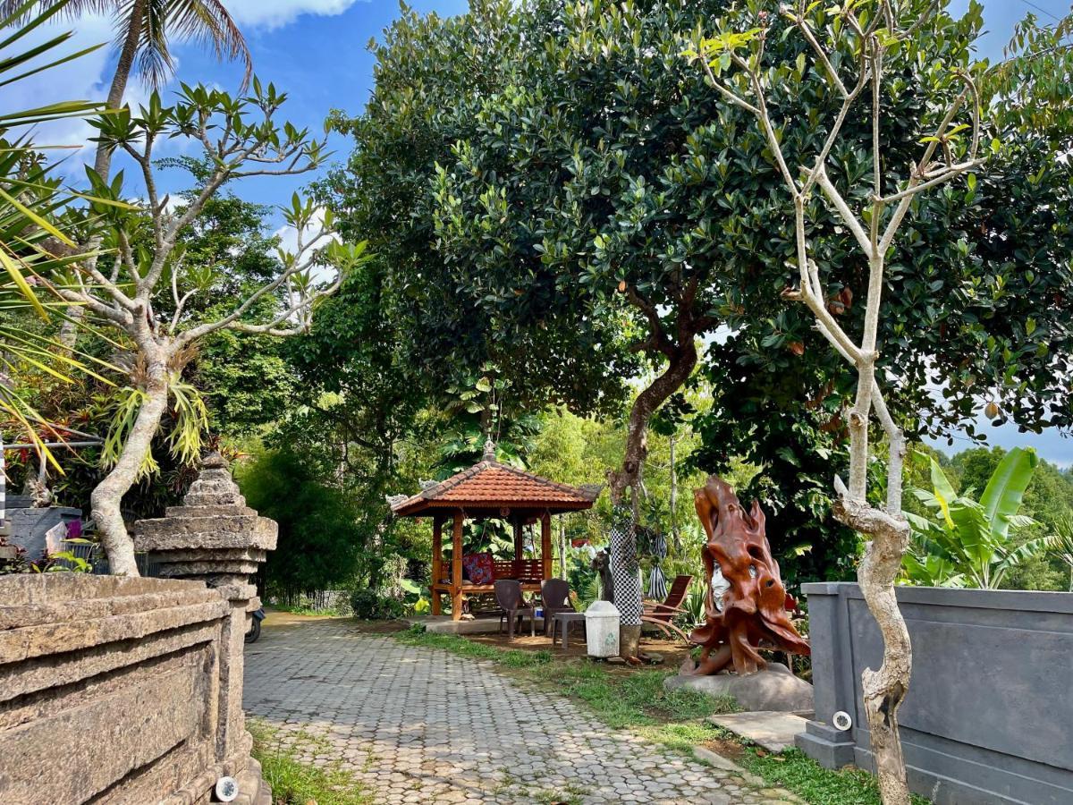 The Sangkih Villa Restaurant & Bar Munduk  Exterior photo