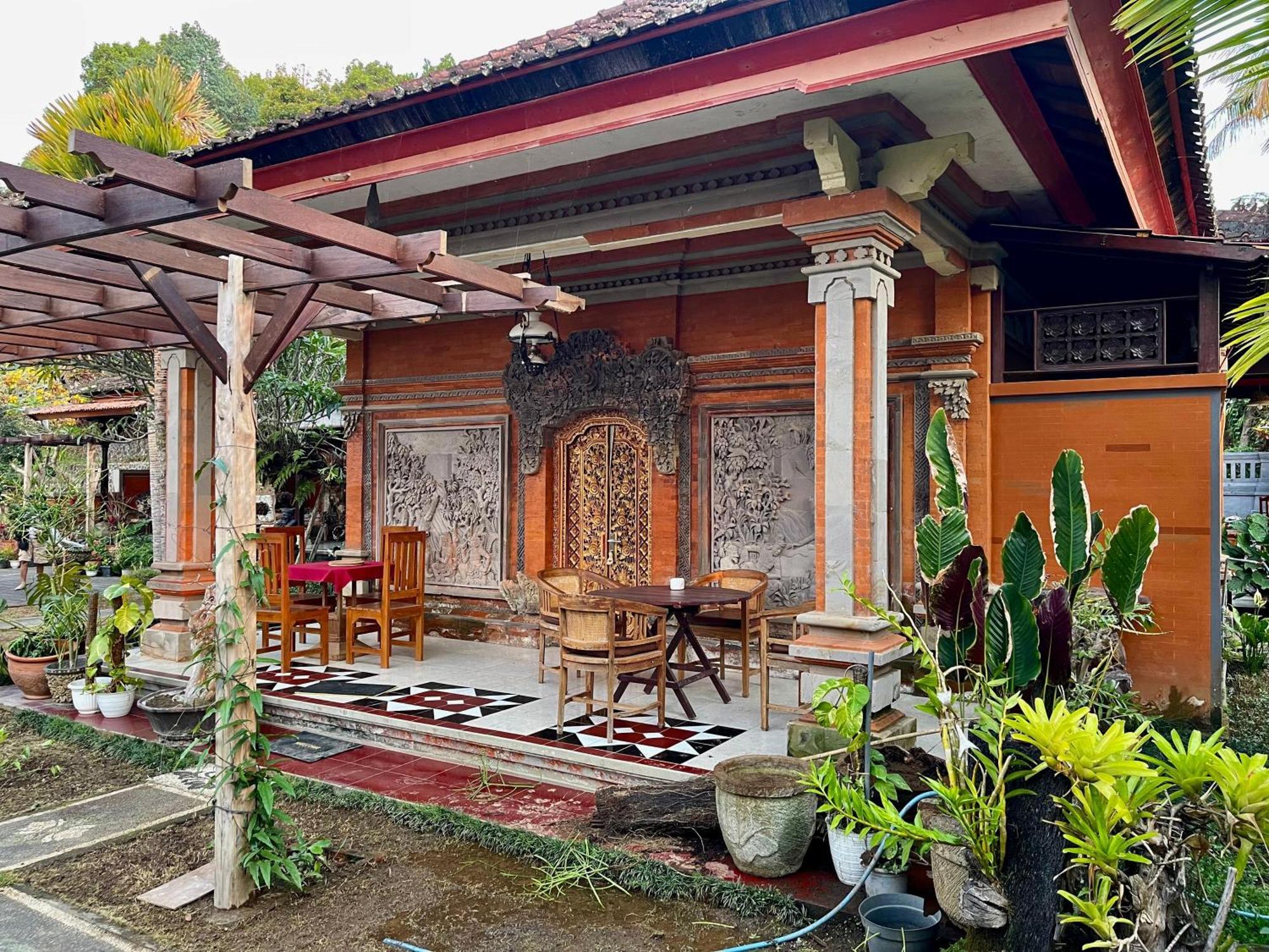 The Sangkih Villa Restaurant & Bar Munduk  Exterior photo